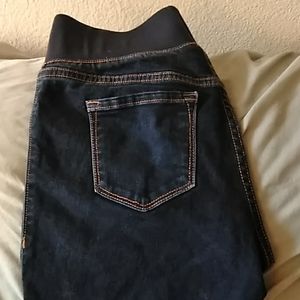 Low panel maternity pants